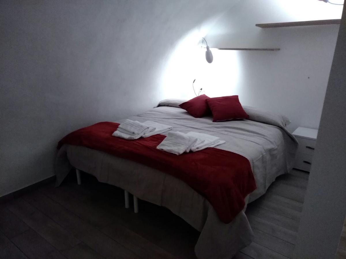 La Guglia Apartment Naples Luaran gambar